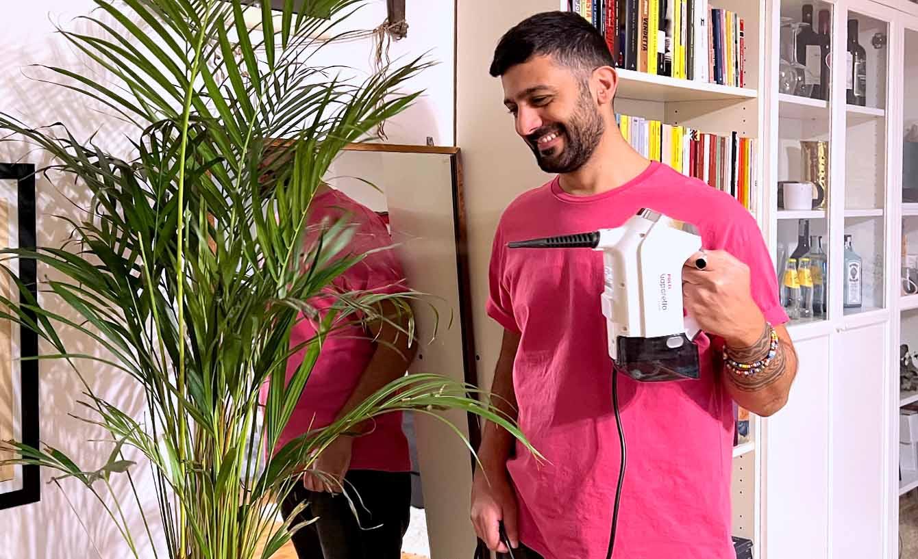 Kako skrbeti za sobne rastline – popoln vodič za zdrave in bujne rastline